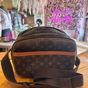 Vintage LOUIS VUITTON REPORTER PM MESSENGER SHOULDER BAG MONOGRAM